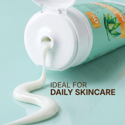 Aloes + Kwas Hialuronowy Nawilżający i Ochronny Lekki krem do twarzy na dzień SPF 50 Green Pharmacy 50ml