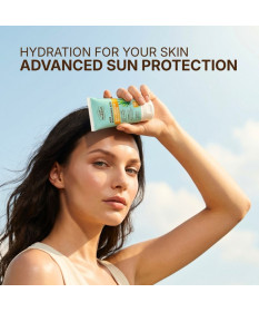 Aloes + Kwas Hialuronowy Nawilżający i Ochronny Lekki krem do twarzy na dzień SPF 50 Green Pharmacy 50ml